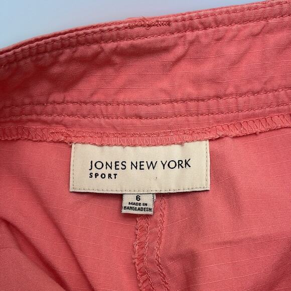 JONES NEW YORK Women’s 6 Pink Cargo Short - Picture 3 of 3